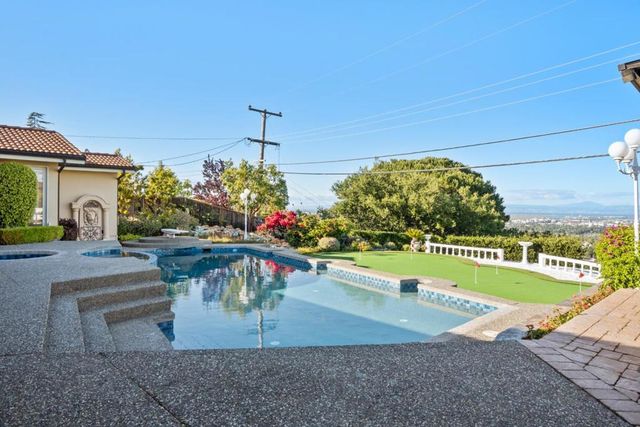 1111 Eden Bower Lane, Redwood City, CA 94061