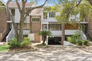 2005 Enterprise Avenue, League City, TX 77573