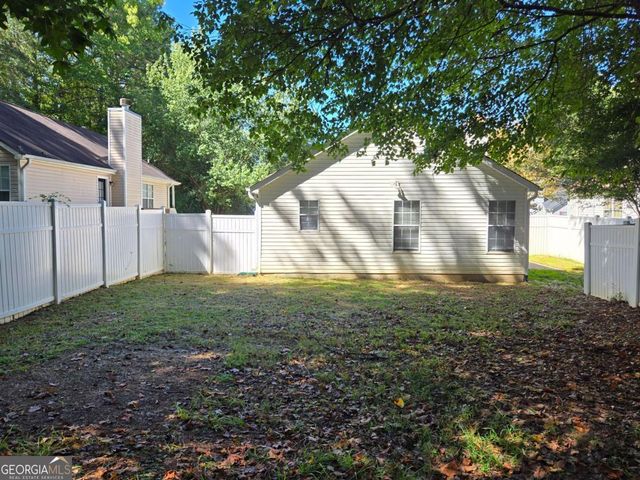 1546 Edgemoor Lane, Douglasville, GA 30134