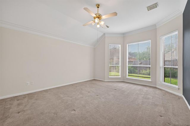 1111 Summer Brk, Sugar Land, TX 77479