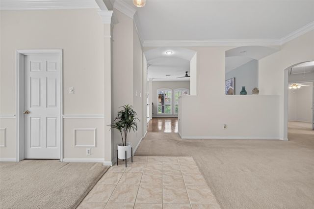 1111 Summer Brk, Sugar Land, TX 77479