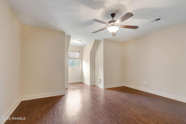 112 Heathwood Drive, Broussard, LA 70518