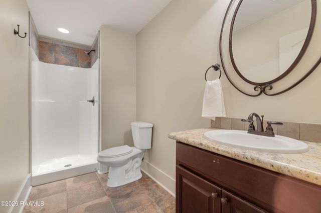 112 Heathwood Drive, Broussard, LA 70518