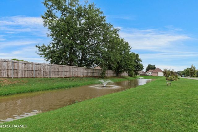 112 Heathwood Drive, Broussard, LA 70518