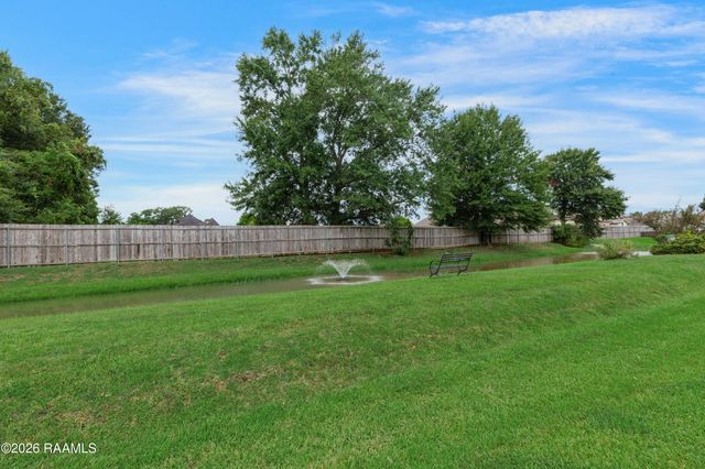 112 Heathwood Drive, Broussard, LA 70518