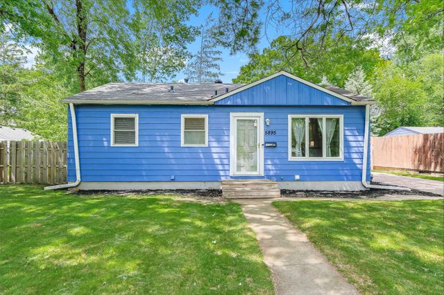 5895 Quebec Avenue N, Crystal, MN 55428