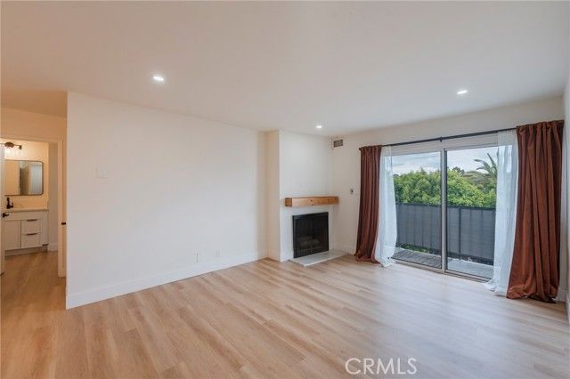 8163 Redlands Street 73, Playa Del Rey (los Angeles), CA 90293
