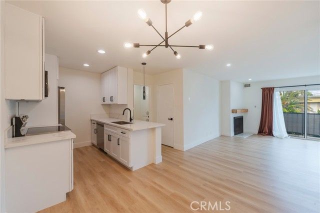 8163 Redlands Street 73, Playa Del Rey (los Angeles), CA 90293