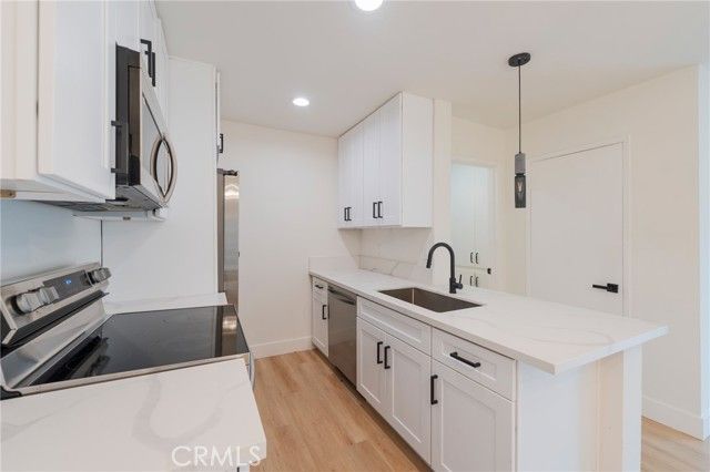 8163 Redlands Street 73, Playa Del Rey (los Angeles), CA 90293
