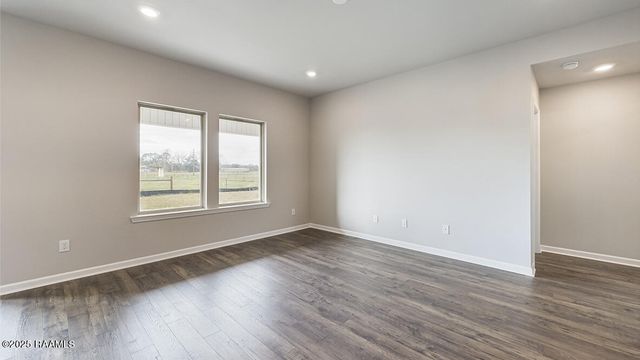 101 Lake Oak Drive, Lafayette, LA 70507