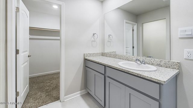 101 Lake Oak Drive, Lafayette, LA 70507