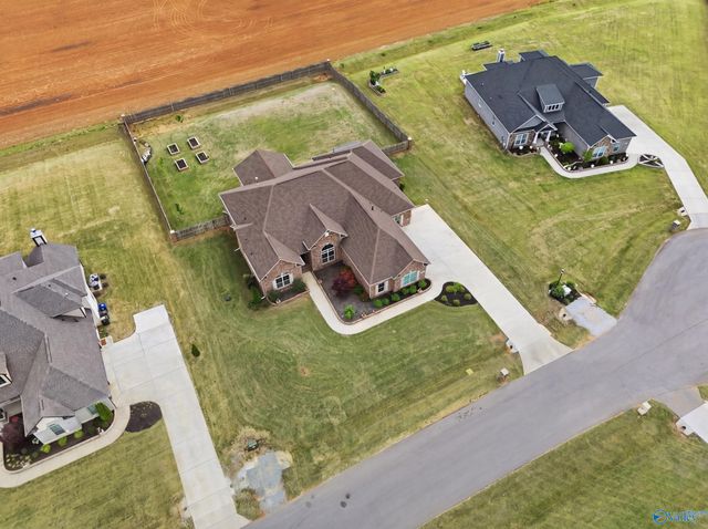 188 Earl Vaughn Drive, Huntsville, AL 35806