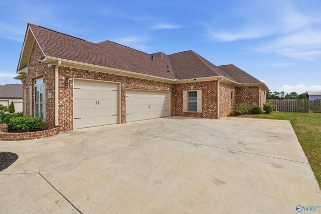 188 Earl Vaughn Drive, Huntsville, AL 35806