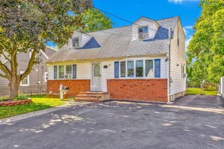 45 W 6th Street, Patchogue, NY 11772