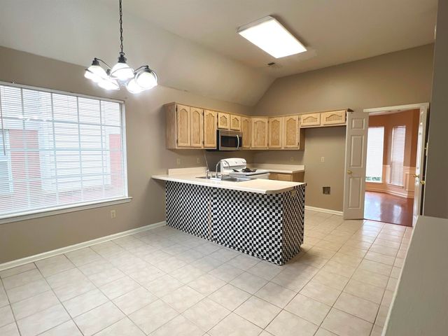 9347 GARDEN WOODS DR, Cordova, TN 38016