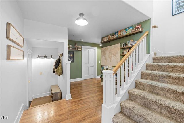 1043 Thelma Way, Grants Pass, OR 97527