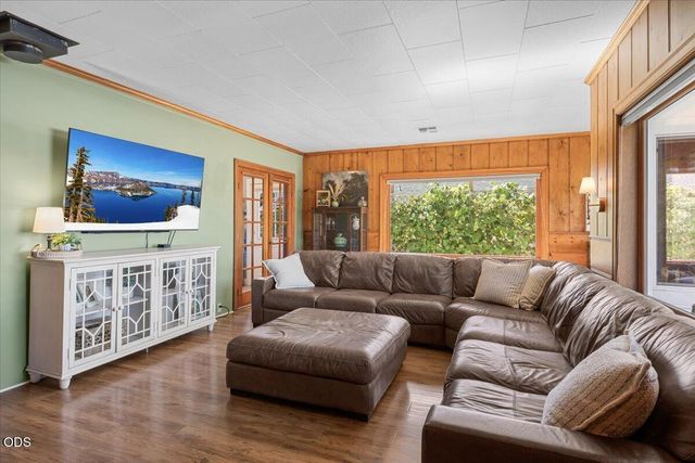 1043 Thelma Way, Grants Pass, OR 97527