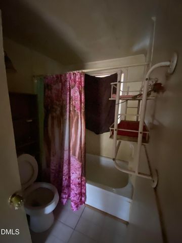 148 East Street, Milton, NC 27305