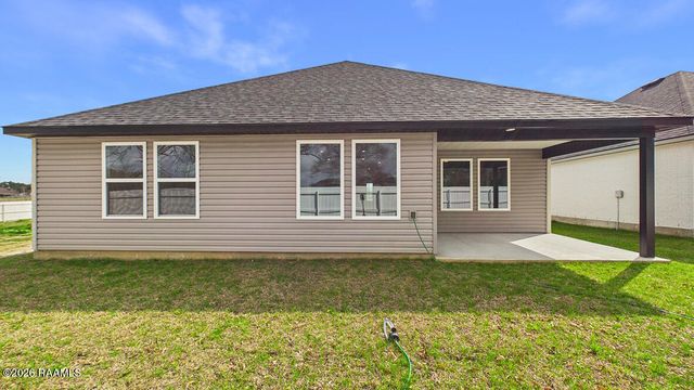 103 Acadian Falls Drive, Broussard, LA 70518
