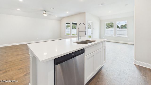 103 Acadian Falls Drive, Broussard, LA 70518