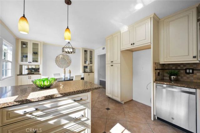 6091 Kimberly Drive, Huntington Beach, CA 92647