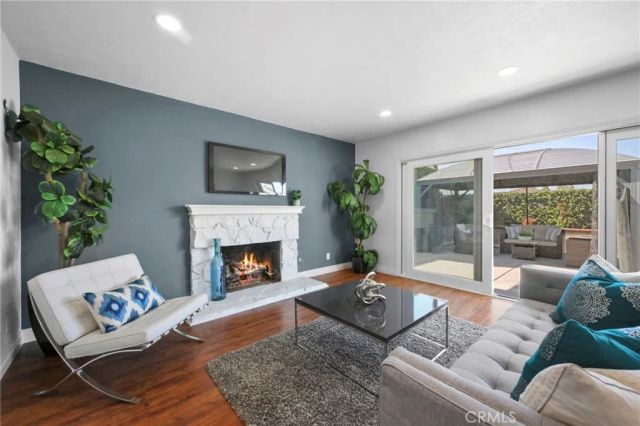 6091 Kimberly Drive, Huntington Beach, CA 92647