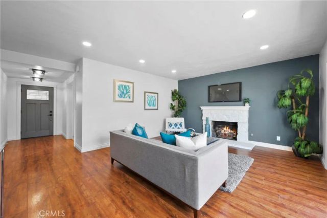6091 Kimberly Drive, Huntington Beach, CA 92647