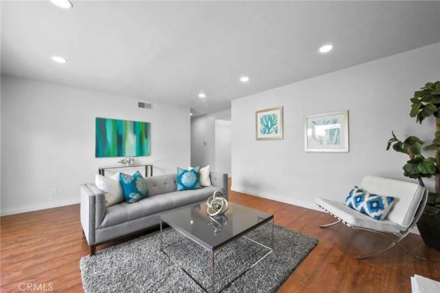 6091 Kimberly Drive, Huntington Beach, CA 92647