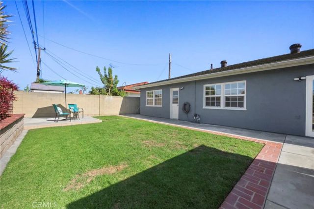 6091 Kimberly Drive, Huntington Beach, CA 92647