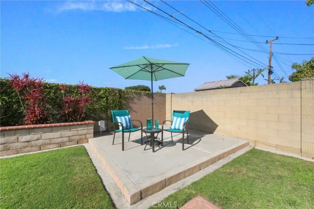 6091 Kimberly Drive, Huntington Beach, CA 92647