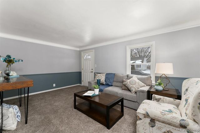 4190 2nd Street, Wayne, MI 48184