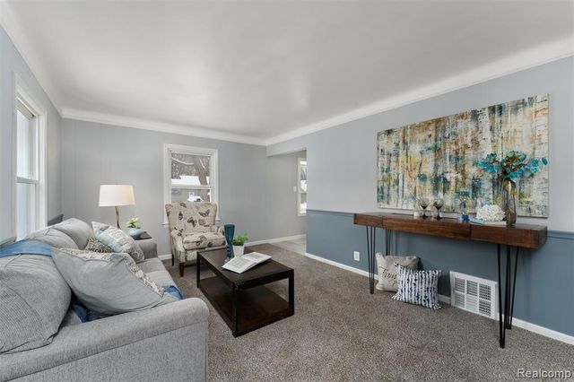 4190 2nd Street, Wayne, MI 48184