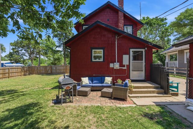 627 N Topeka Ave, El Dorado, KS 67042