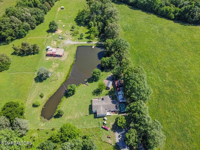 263 County Road 967, Riceville, TN 37370