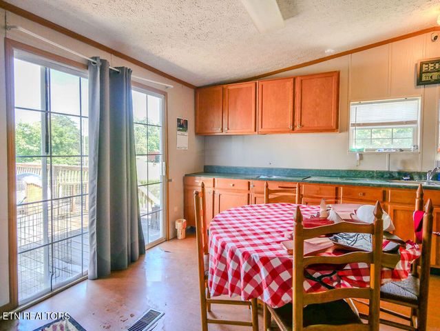 263 County Road 967, Riceville, TN 37370