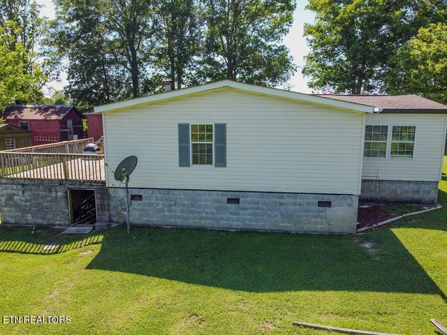 263 County Road 967, Riceville, TN 37370