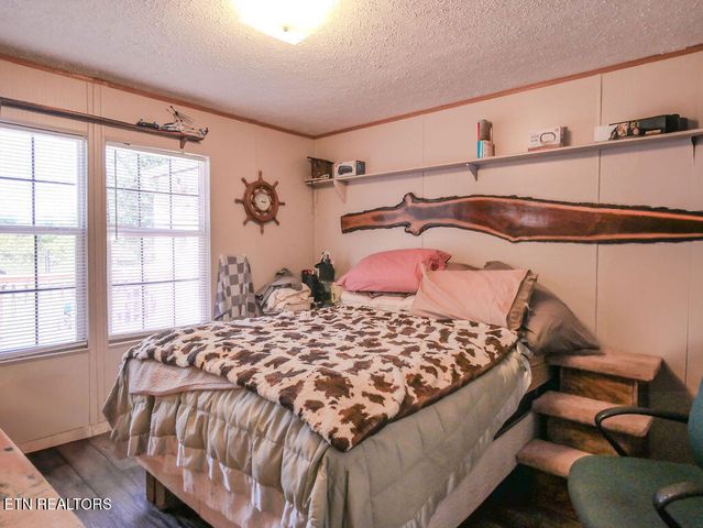 263 County Road 967, Riceville, TN 37370