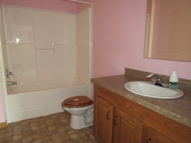 705 Petersburg Road, Connellsville, PA 15425