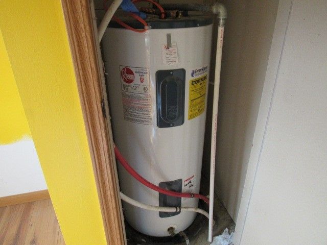 705 Petersburg Road, Connellsville, PA 15425