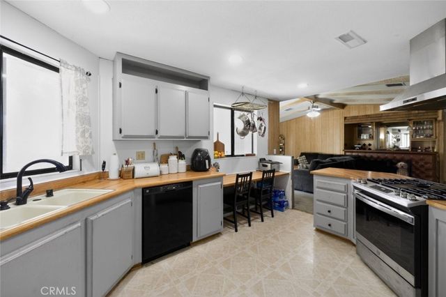 33985 Harvest Way, Wildomar, CA 92595