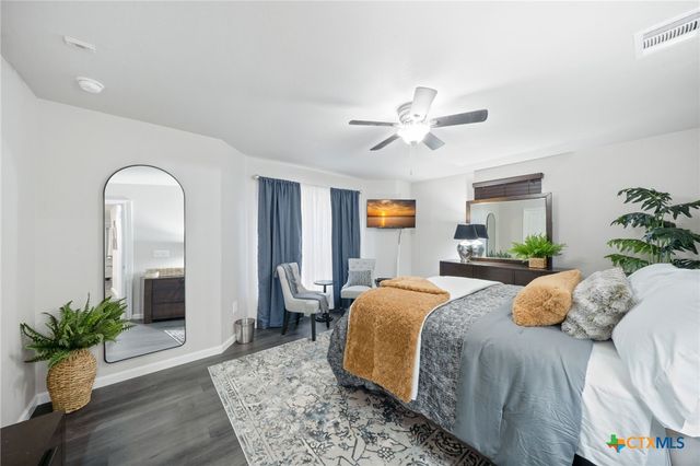 7323 Snowden Road 2201, San Antonio, TX 78240