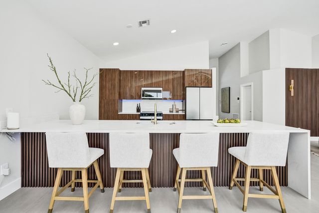 7744 Doubleton Drive, Delray Beach, FL 33446