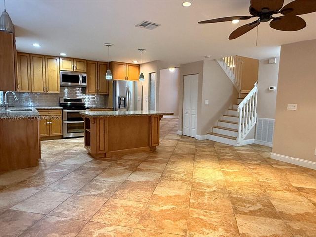 8152 Mystic Harbor Cir, Boynton Beach, FL 33436