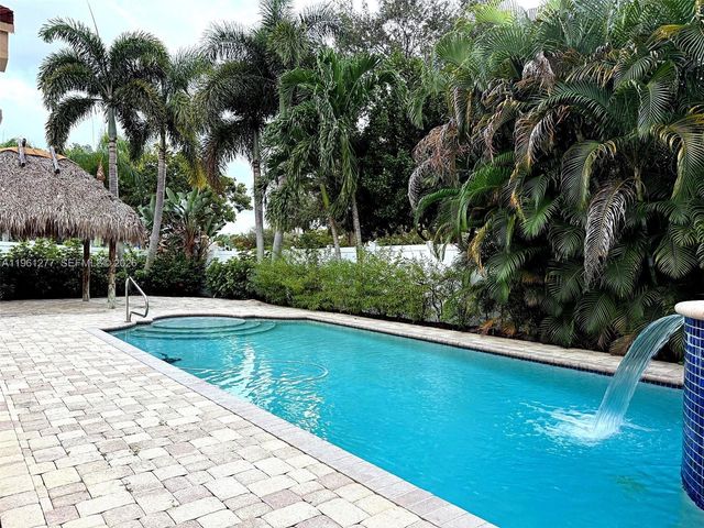 8152 Mystic Harbor Cir, Boynton Beach, FL 33436