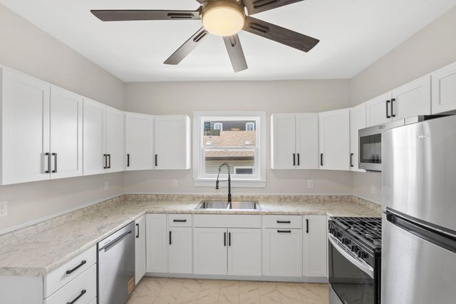 2440 Martha Street, Highland, IN 46322