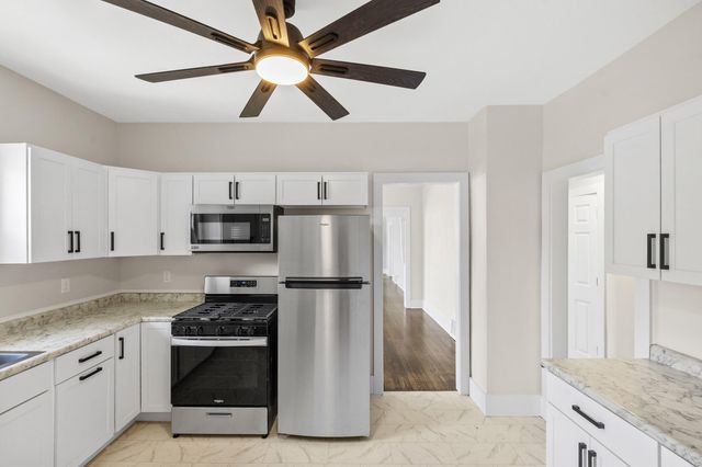 2440 Martha Street, Highland, IN 46322