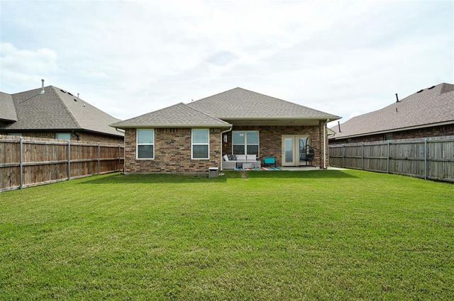 8729 Yassir Boulevard, Yukon, OK 73099