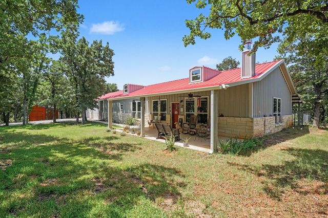 125 Rolling Hills Boulevard, Alvord, TX 76225
