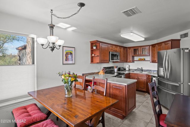 6655 N Canyon Crest Dr Unit 10260, Tucson, AZ 85750