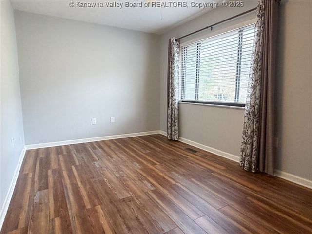 12 Briar Hill Road, Charleston, WV 25314